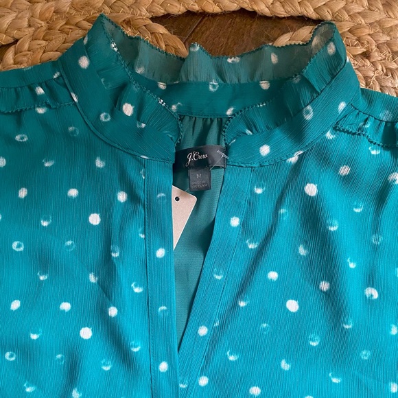 NWT J. CREW GREEN POLKA DOT RUFFLE BLOUSE SZ M - Picture 5 of 5